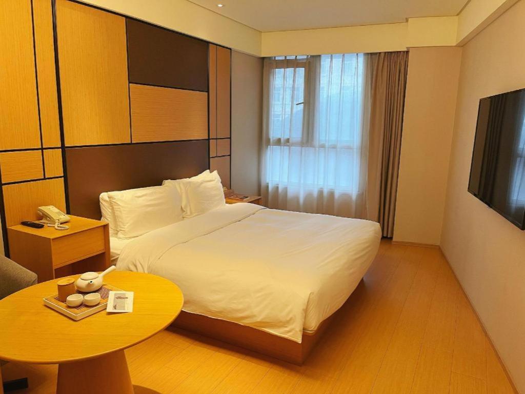שנגחאי Ji Hotel Lujiazui Babaiban מראה חיצוני תמונה